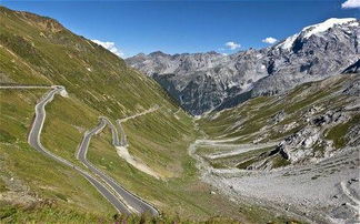 长安奔奔适合跑山路吗 