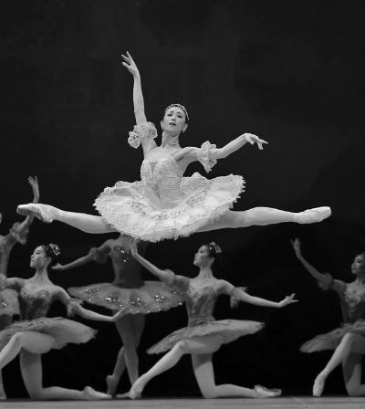 中央芭蕾舞团海外屡屡获奖 舞者低调坚守梦想 