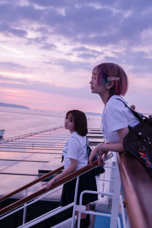 博多港的傍晚,索尼微单A7R3拍摄双子制服小姐姐 日落篇