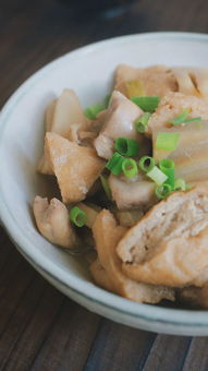 莲藕烧鸡腿肉油豆腐 菜名越长味道越