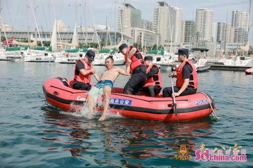 应急力再升级 青岛海岸警察支队水上救援队首次集体亮相