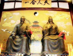 一人让大师算命,大师说 52岁后,你的命我算不出来,句句应验