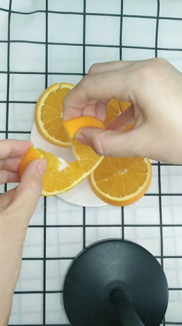 橙子的正确切法,让你爱上吃橙子 