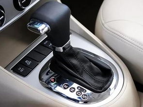 自动挡汽车标志按钮是什么,自动挡汽车手刹按钮往下按是什么,自动挡汽车的档杆按钮是什么用的