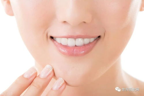 明治维新之前的日本女性,为什么喜欢将牙齿染成黑色