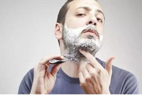 男生什么时候开始刮胡子合适呢 