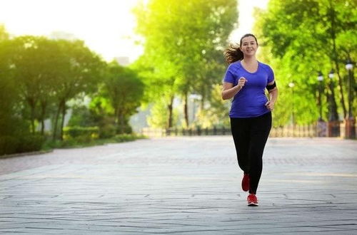40岁女人晨跑多久最好(40岁的女人晨跑好不好)