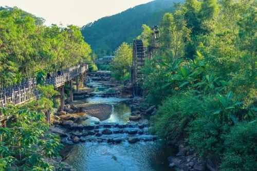 那柯里茶马古道小镇免费停车场那柯里古镇详细地址是那里