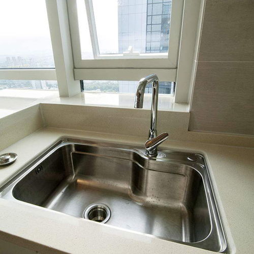洗菜盆与台面如何密封 厨房洗菜盆安装方法 厨房洗菜盆下水管安装图解 