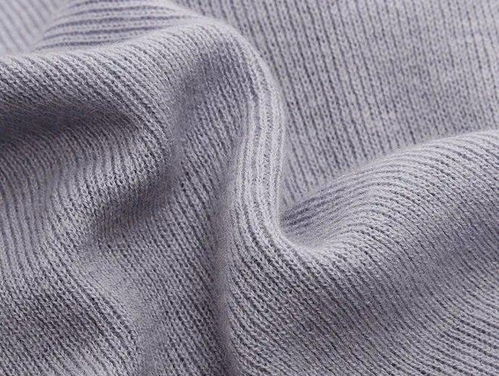 绒绒糯糯,廓形立体,穿100 澳洲羊毛衫,是美妙享受