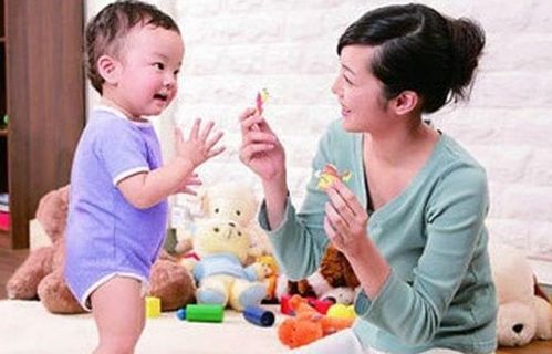 为什么说陪伴孩子最好能到7岁(孩子陪伴到几岁好)