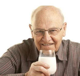 晚上喝牛奶好还是早上喝好 今天总算清楚了,再也不瞎喝了