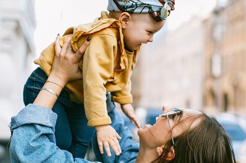 贝呀教育 小孩总爱打脸怎么办,如何解决孩子打脸的行为