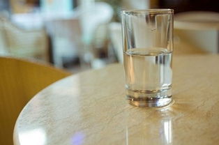喝淡鹽水有副作用,喝淡鹽水有什么好處