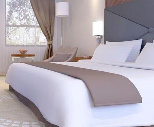 酒店客房铺床过程及步骤 