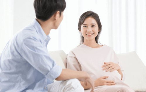 夫妻AA制生活了10年,丈夫接母亲来养老,妻子 想让我照顾,做梦