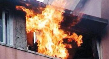 瓜子坪一住户家中失火 原因竟是独自在家的小学生干了这事 