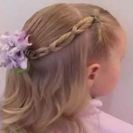 木北造型教你怎么扎8岁儿童公主头发型