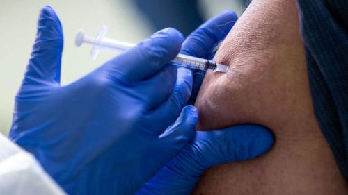 德国13000人接种疫苗后仍感染新冠,说明2个问题 