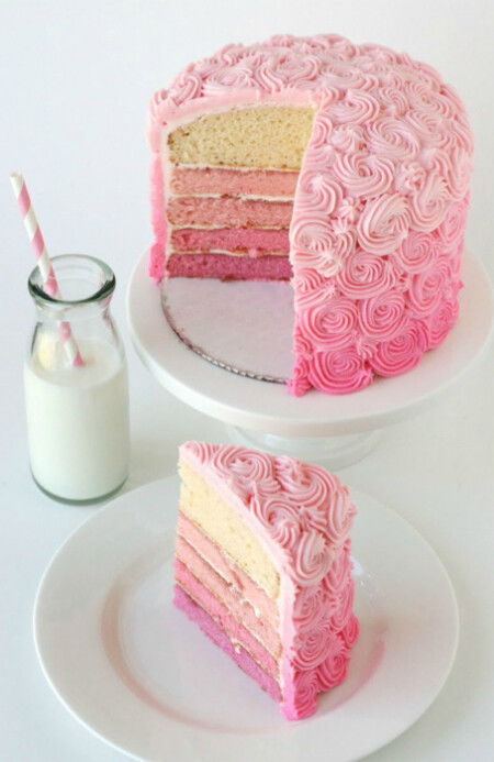 粉红玫瑰蛋糕