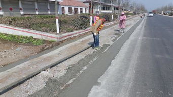 高速路肩是什么意思 它跟应急车道及路面又有什么区别 