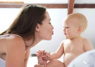 让母乳喂养宝宝爱上喝奶瓶的9个方法 