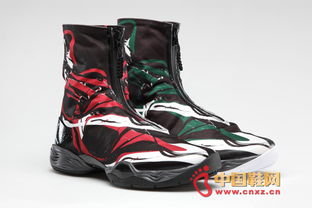 Air Jordan XX8 迷彩纹路的配色篮球鞋款