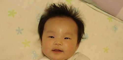 炸毛宝宝 真可爱,为啥宝宝天生头发竖着长 四种原因了解一下