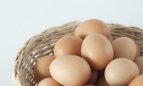 鸡蛋有点发霉还能吃吗 怎么挑选新鲜的鸡蛋