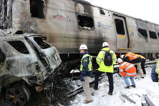 美国乘客对列车相撞事故心有余悸 第一节车厢不敢坐 