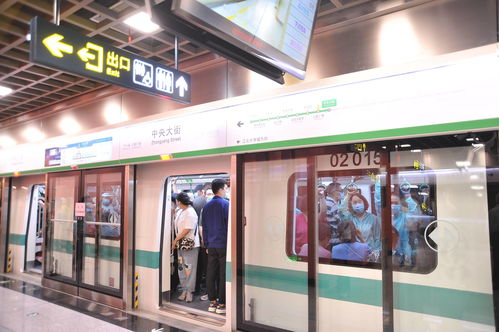 明天中午之后,过松花江可以乘地铁了,你上班是不会更方便了