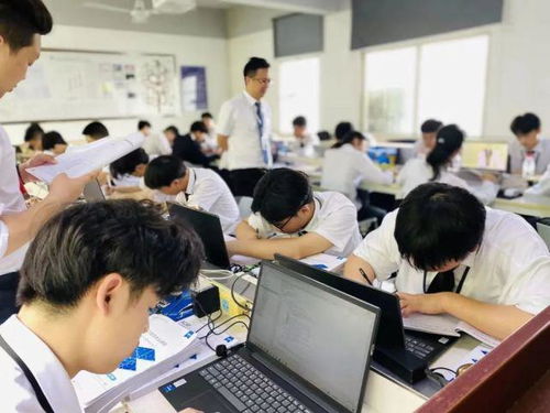 行至北大青鸟 为学习保驾护航的 教学管理