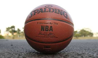 nba篮球和普通篮球区别(nba篮球和普通篮球大小一样吗)