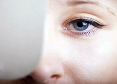 右眼皮跳是什么预兆,右眼皮跳是病吗