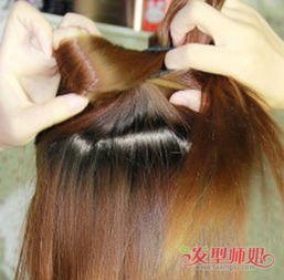 长头发如何绑出清爽的感觉 怎样把长头发绑成短头发 图解
