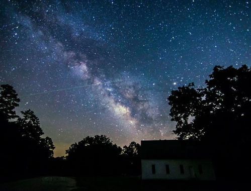 您需要获取的2022年流星雨指南,全都在这里 天琴座是下一个